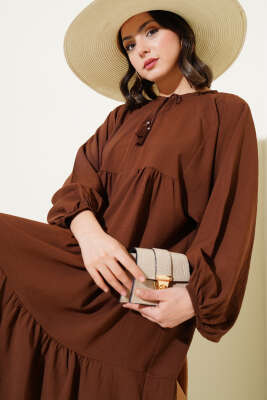 Yakası İpli Kat Model Elbise Kahve - Tesettür Elbise