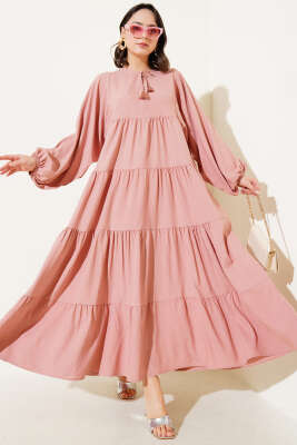 Yakası İpli Kat Model Elbise Pudra 