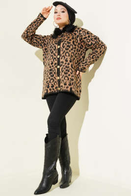 Yakası Kürklü Triko Leopar Hırka - Hırka