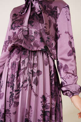 Yakası Kuşaklı Saten Elbise Magenta - Tesettür Elbise