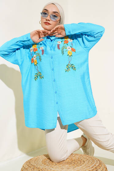 Yakası Nakışlı Taşlı Tunik Turkuaz - Tunik
