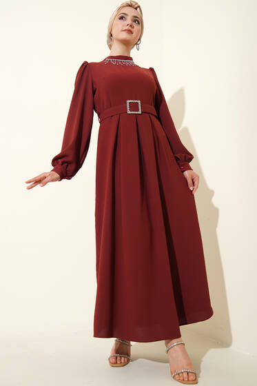 Yakası Püskül Taş Süslemeli Elbise Tarçın - Tesettür Elbise