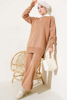 Yakası Sakallı Triko İkili Takım Bisküvi - Triko İkili Takım