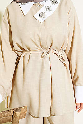 Yakası Taşlı Gizli Düğmeli İkili Takım Bej - İkili Takım