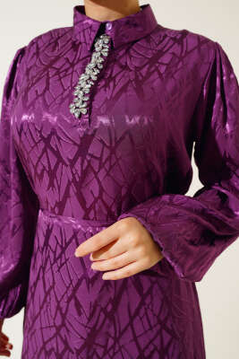 Yakası Taşlı Jakar Elbise Mor - Tesettür Elbise