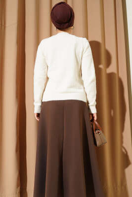 Yakası Taşlı Sakallı Kazak Ekru - Triko Kazak