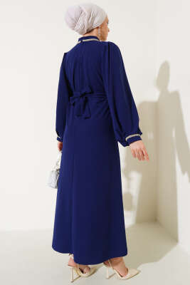 Yakası ve Bileği Taşlı Elbise Lacivert - Tesettür Elbise