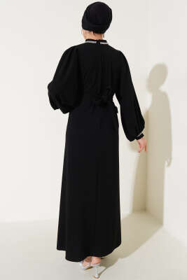 Yakası ve Bileği Taşlı Elbise Siyah - Tesettür Elbise