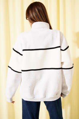 Yakası Yarım Fermuarlı Baskılı Şardonlu Sweatshirt Melanj Gri - Kadın Giyim Modelleri
