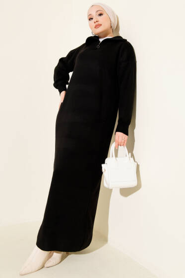 Yakası Yarım Fermuarlı Triko Elbise Siyah - Elbise