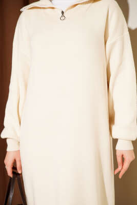 Yakası Yarım Fermuarlı Triko Elbise Taş - Elbise