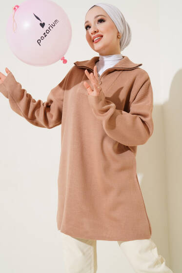 Yakası Yarım Fermuarlı Triko Tunik Latte - Tunik