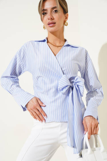 Yan Bağlamalı Çizgili Kısa Gömlek Mavi - Kadın Giyim Modelleri