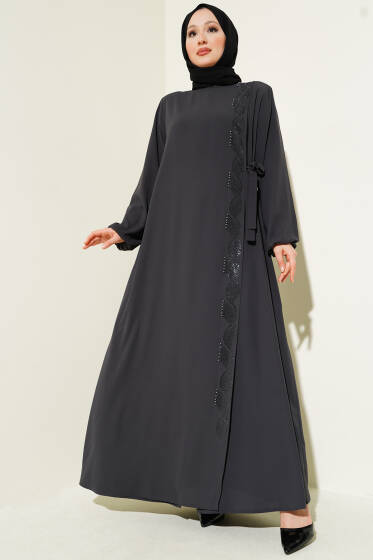 Yan Bağlamalı Taşlı Büyük Beden Ferace Füme - Ferace