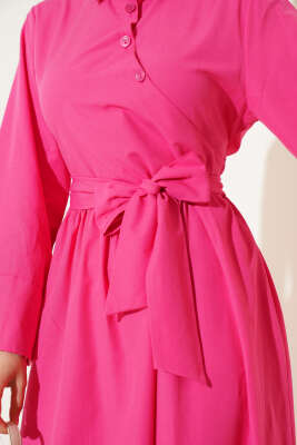 Yan Bağlamalı Yarım Çapraz Düğmeli Elbise Fuşya - Tesettür Elbise