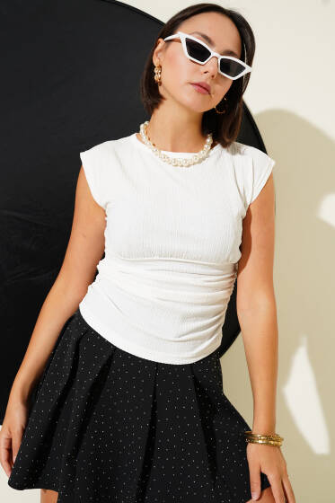 Yan Büzgülü Bürümcük Bluz Beyaz - Kadın Giyim Modelleri