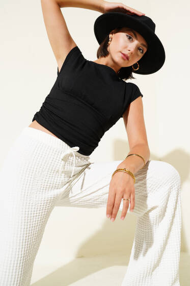 Yan Büzgülü Bürümcük Bluz Siyah - Kadın Giyim Modelleri