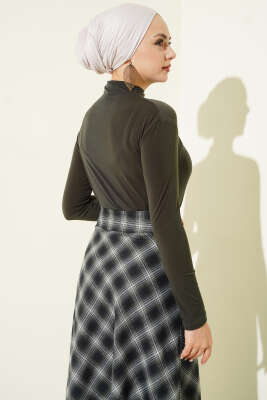 Yan Büzgülü Dik Yaka Sandy Bluz Haki - Yılın Fırsatı