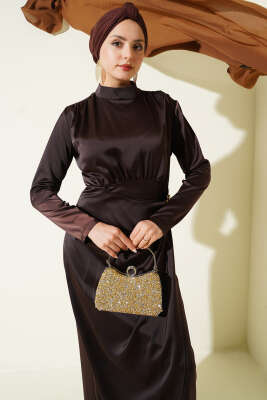 Yan Büzgülü Gold Tokalı Saten Abiye Acı Kahve - Elbise