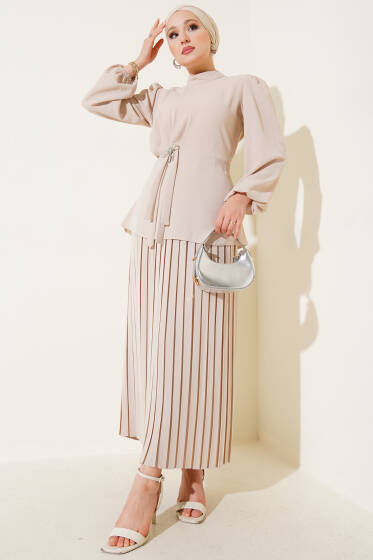 Yan Büzgülü Pileli Etekli İkili Takım Bej - İkili Takım