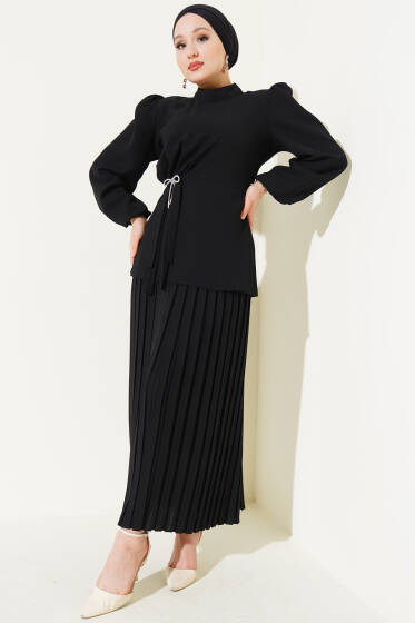 Yan Büzgülü Pileli Etekli İkili Takım Siyah - İkili Takım