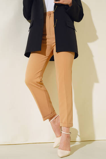 Yan Cepli Kemerli Duble Paça Pantolon Camel - Kadın Giyim Modelleri