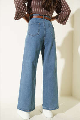 Yan Dikişsiz Kemerli Bol Paça Pantolon Kot Mavisi - Kadın Giyim Modelleri