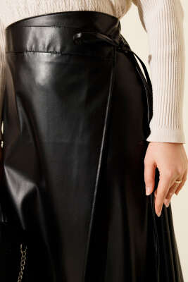 Yan İp Bağcıklı Deri Etek Siyah - Etek