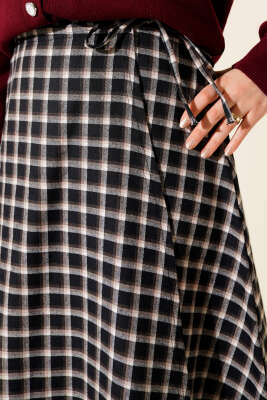 Yan İp Bağcıklı Ekoseli Etek Lacivert - Etek