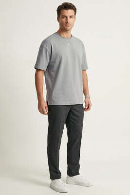 Yan Kesikli Basic Erkek T-Shirt Gri - Erkek T-shirt