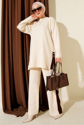 Yan Şerit Detaylı Triko İkili Takım Bej - NESSİA