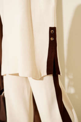 Yan Şerit Detaylı Triko İkili Takım Bej - İkili Takım