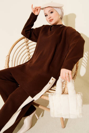 Yan Şerit Detaylı Triko İkili Takım Kahve - İkili Takım