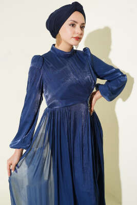 Yan Taş Detaylı Büzgülü Abiye Elbise Lacivert - Elbise