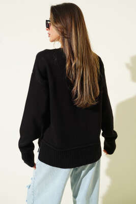 Yan Yırtmaç Detaylı Triko Kazak Siyah - Kadın Giyim Modelleri