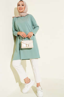 Yan Yırtmaçlı Basic Tunik Çağla Yeşili - Yılın Fırsatı