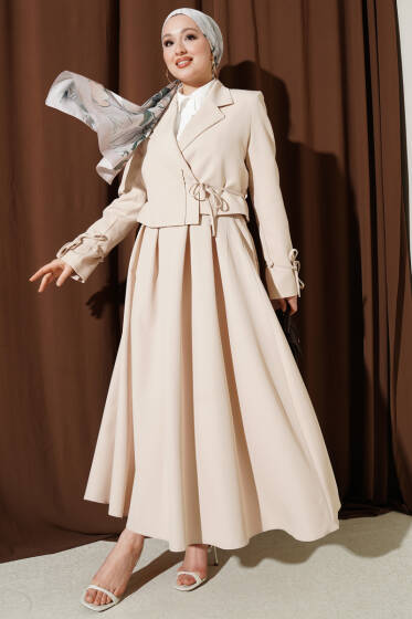 Yandan Bağcıklı Ceketli Etekli İkili Takım Bej - İkili Takım