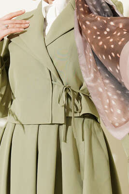 Yandan Bağcıklı Ceketli Etekli İkili Takım Çağla Yeşili - İkili Takım