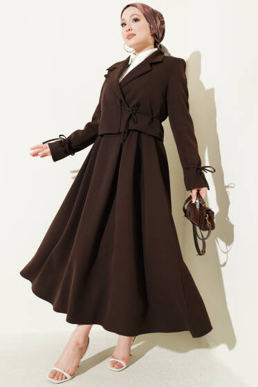 Yandan Bağcıklı Ceketli Etekli İkili Takım Kahve - İkili Takım