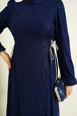 Yandan Bağlamalı Dantelli Abiye Elbise Lacivert - Elbise