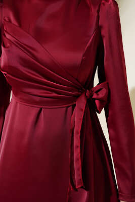 Yandan Bağlamalı Kloş Saten Abiye Elbise Bordo - Tesettür Elbise