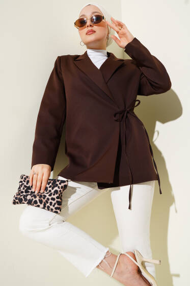Yandan Bağlamalı Kruvaze Yaka Ceket Kahve - Ceket