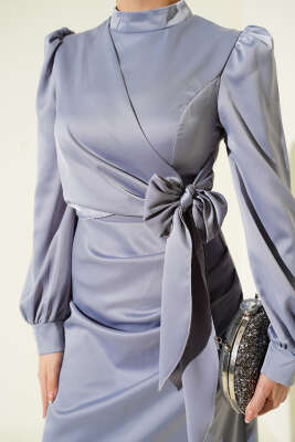 Yandan Bağlamalı Saten Elbise Gri - Elbise
