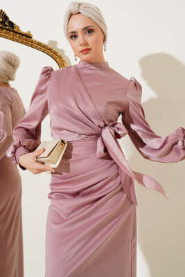 Yandan Bağlamalı Saten Elbise Gül Kurusu - Tesettür Elbise