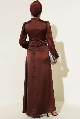 Yandan Bağlamalı Saten Elbise Kahve - Tesettür Elbise