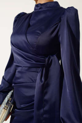 Yandan Bağlamalı Saten Elbise Lacivert - Tesettür Elbise