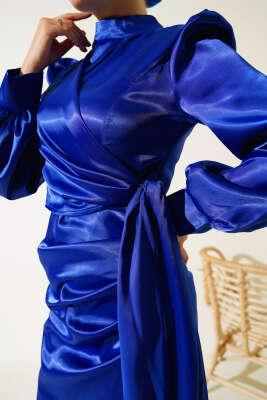 Yandan Bağlamalı Saten Elbise Saks - Tesettür Elbise