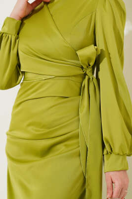 Yandan Bağlamalı Saten Elbise Yağ Yeşili - Tesettür Elbise