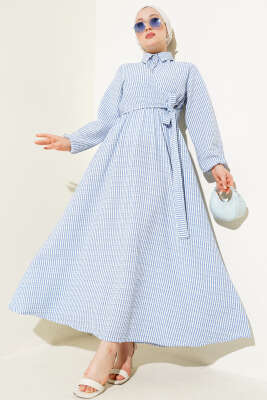 Yandan Bağlamalı Taş Düğmeli Gofre Elbise Mavi