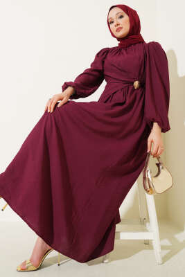 Yandan Bronşlu Elbise Bordo - Tesettür Elbise